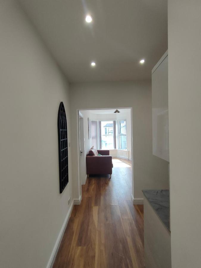 Lovely Refurbished Apartments, Morecambe Promenade Extérieur photo