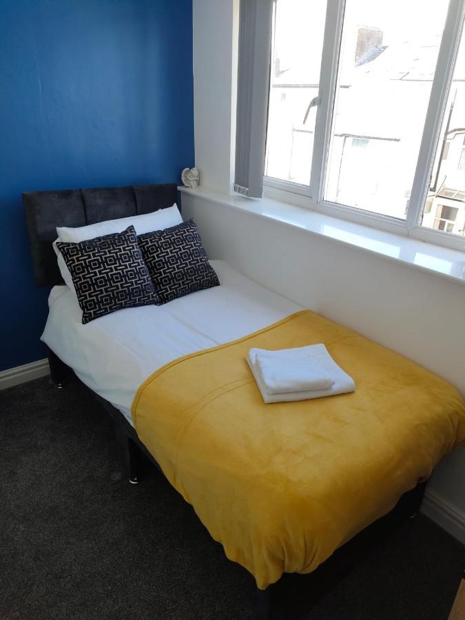 Lovely Refurbished Apartments, Morecambe Promenade Extérieur photo